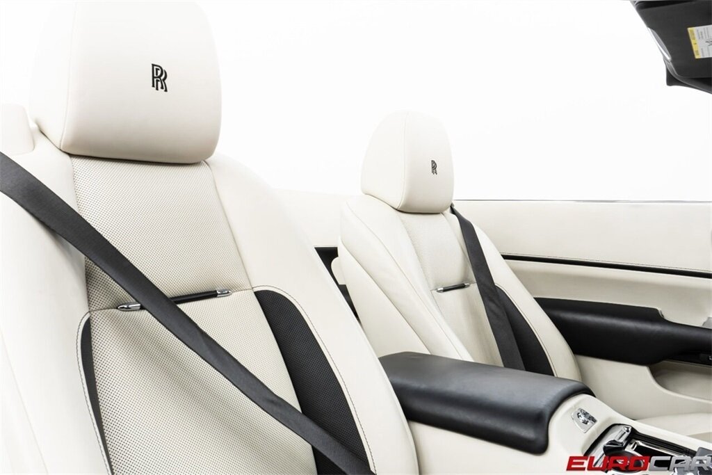 2018 Rolls-Royce Dawn  *BEAUTIFUL BESPOKE INTERIOR * IMMACULATE CONDITION* - Photo 35 - Costa Mesa, CA 92626