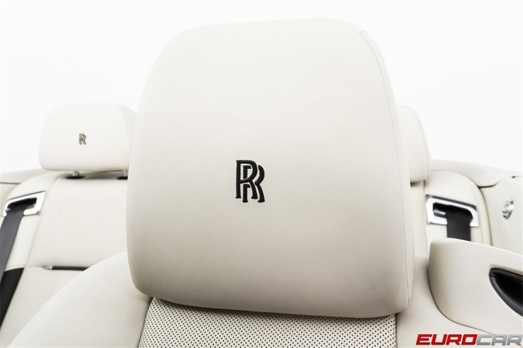 2018 Rolls-Royce Dawn  *BEAUTIFUL BESPOKE INTERIOR * IMMACULATE CONDITION* - Photo 41 - Costa Mesa, CA 92626