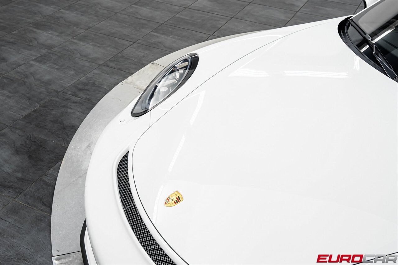 2018 Porsche 911 GT3 *ADAPTIVE SPORT SEATS PLUS * FRONT LIFT*   - Photo 9 - Costa Mesa, CA 92626