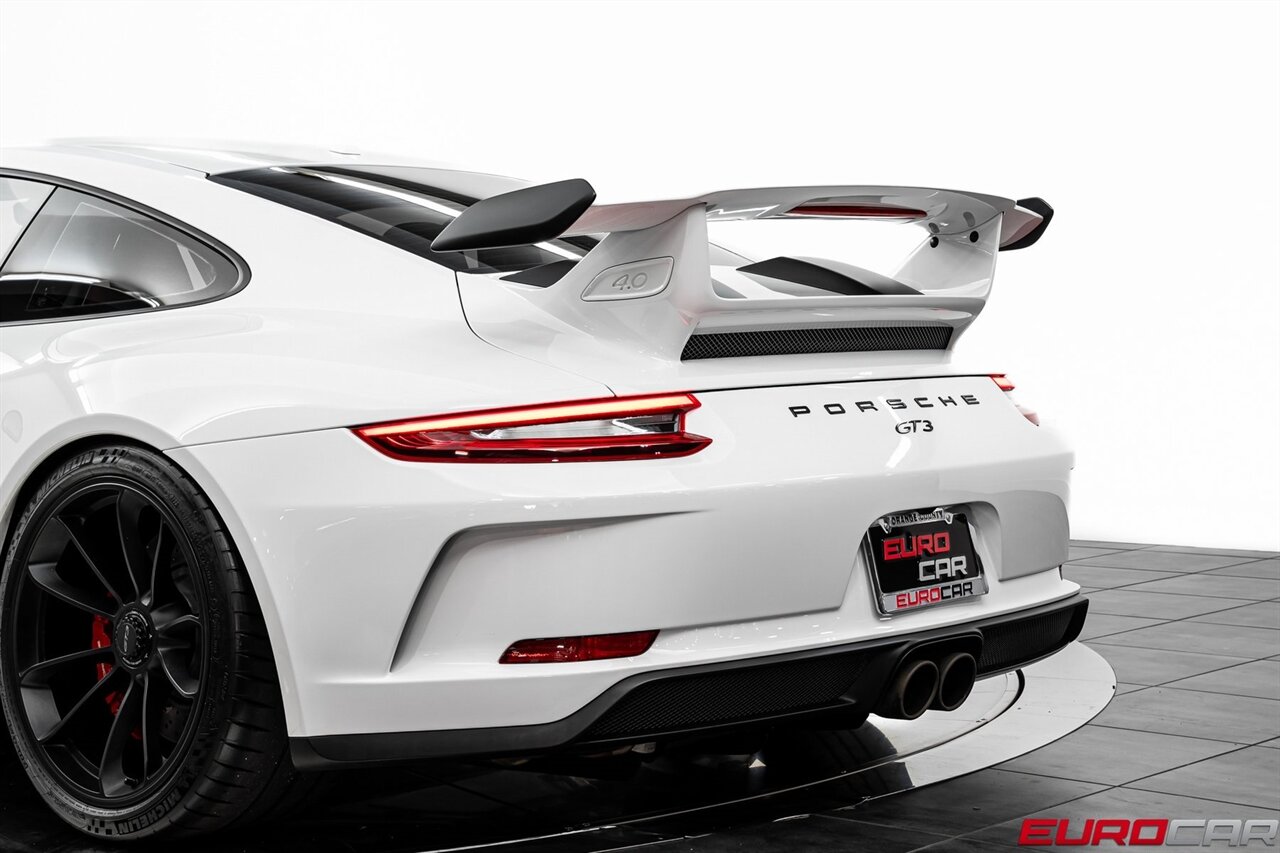 2018 Porsche 911 GT3 *ADAPTIVE SPORT SEATS PLUS * FRONT LIFT*   - Photo 16 - Costa Mesa, CA 92626
