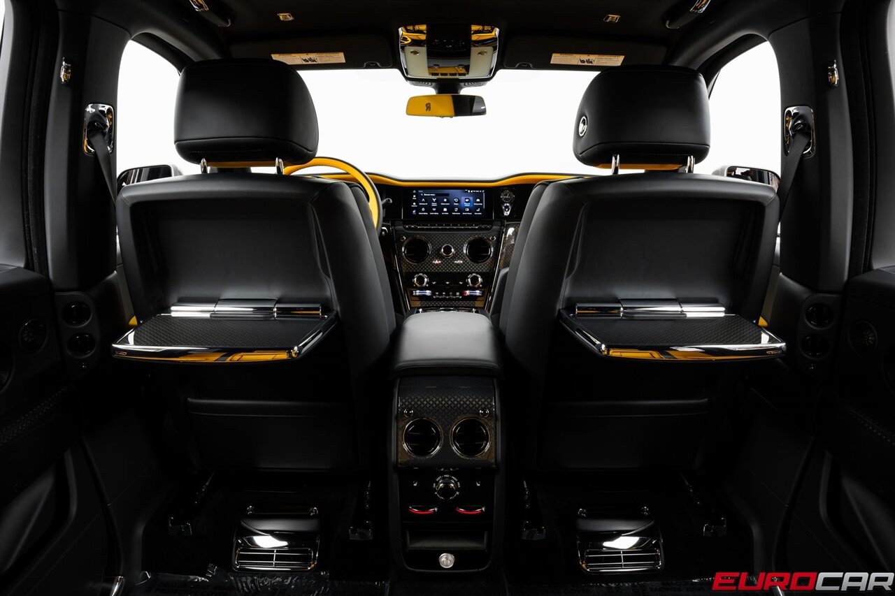 2025 Rolls-Royce Black Badge Cullinan *BESPOKE INTERIOR * SHOOTING STAR HEADLINER* - Photo 26 - Costa Mesa, CA 92626
