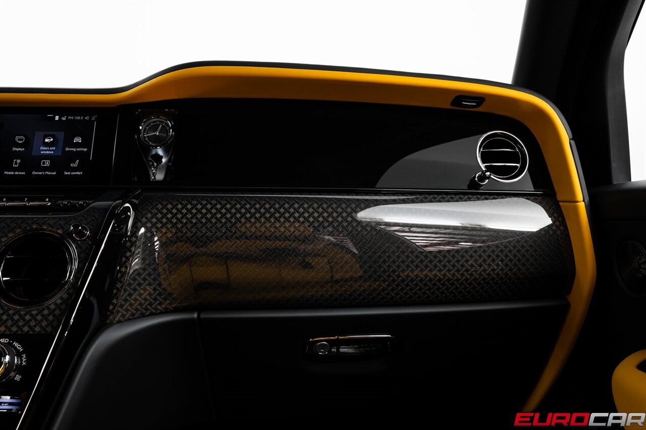 2025 Rolls-Royce Black Badge Cullinan *BESPOKE INTERIOR * SHOOTING STAR HEADLINER* - Photo 36 - Costa Mesa, CA 92626