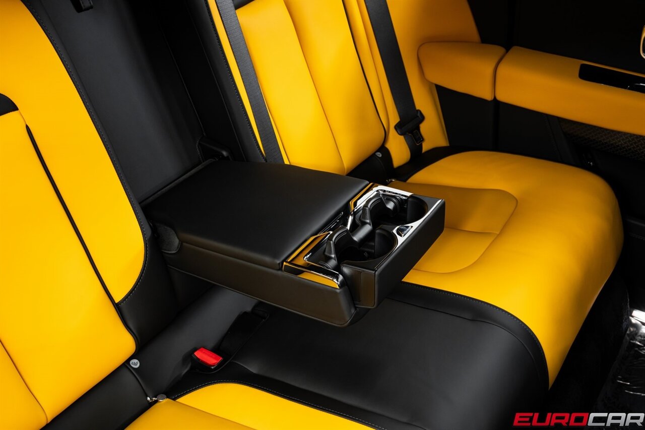 2025 Rolls-Royce Black Badge Cullinan *BESPOKE INTERIOR * SHOOTING STAR HEADLINER* - Photo 44 - Costa Mesa, CA 92626