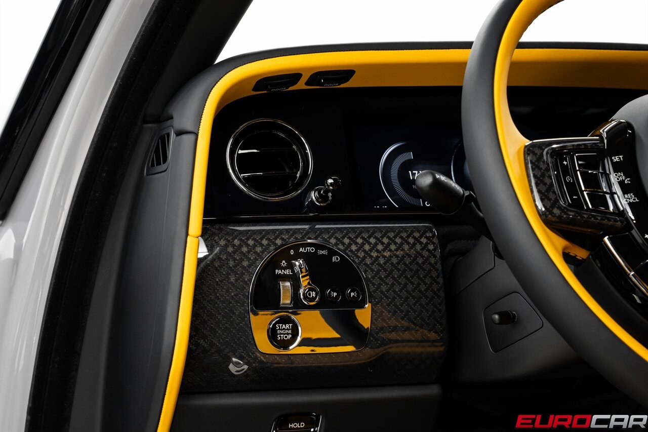 2025 Rolls-Royce Black Badge Cullinan *BESPOKE INTERIOR * SHOOTING STAR HEADLINER* - Photo 29 - Costa Mesa, CA 92626