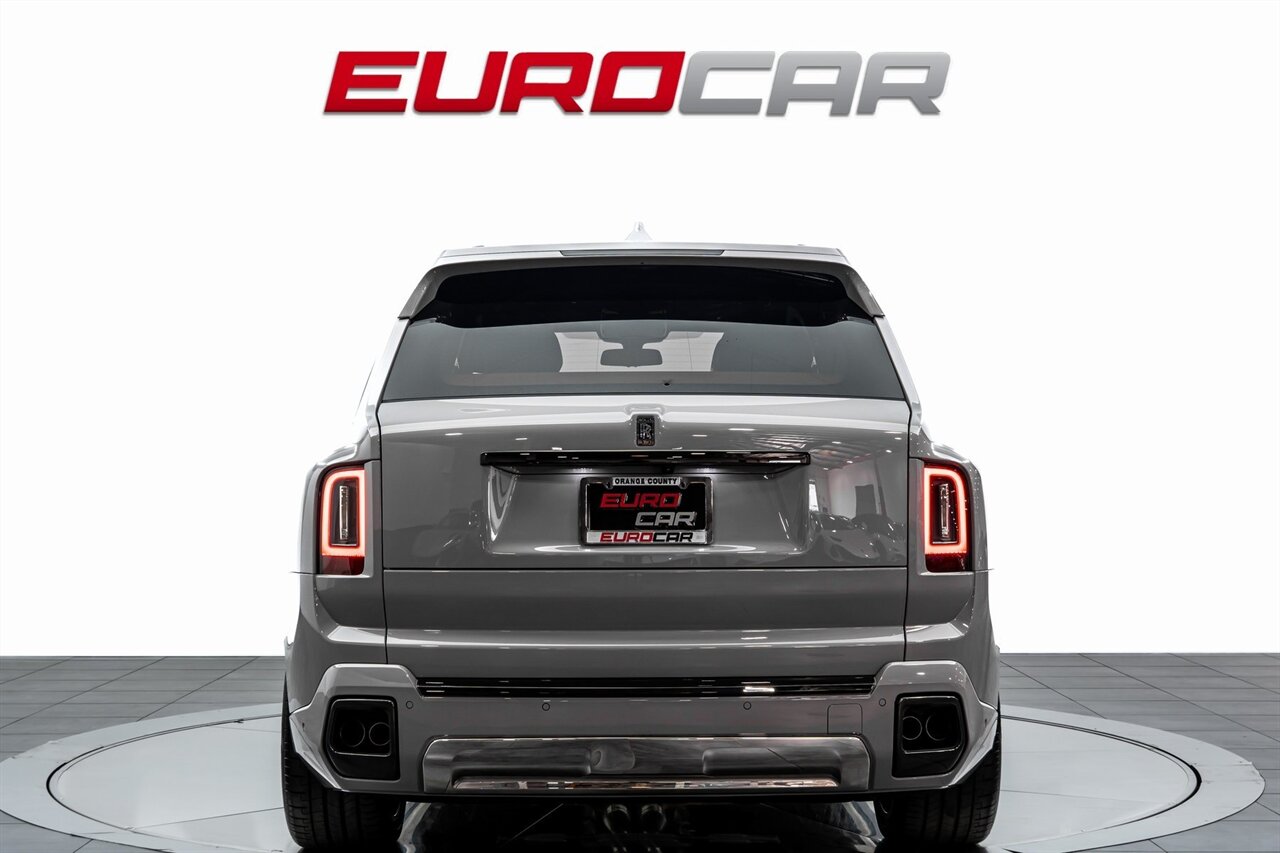 2025 Rolls-Royce Black Badge Cullinan *BESPOKE INTERIOR * SHOOTING STAR HEADLINER* - Photo 5 - Costa Mesa, CA 92626
