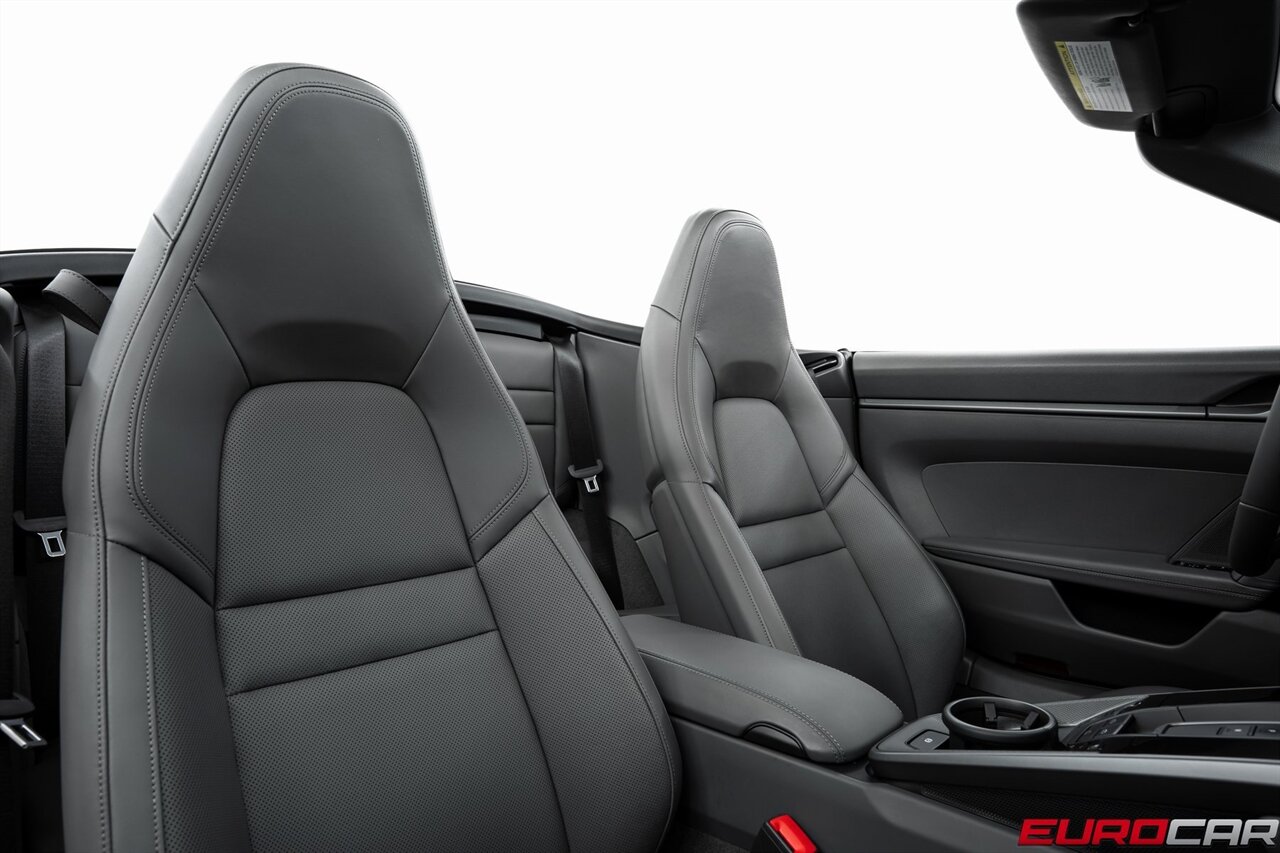 2021 Porsche 911 Carrera S *PREMIUM PACKAGE * SPORT PACKAGE* - Photo 40 - Costa Mesa, CA 92626