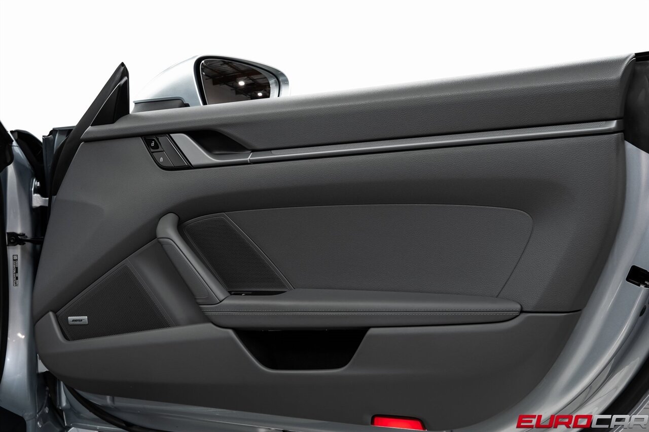 2021 Porsche 911 Carrera S *PREMIUM PACKAGE * SPORT PACKAGE* - Photo 27 - Costa Mesa, CA 92626