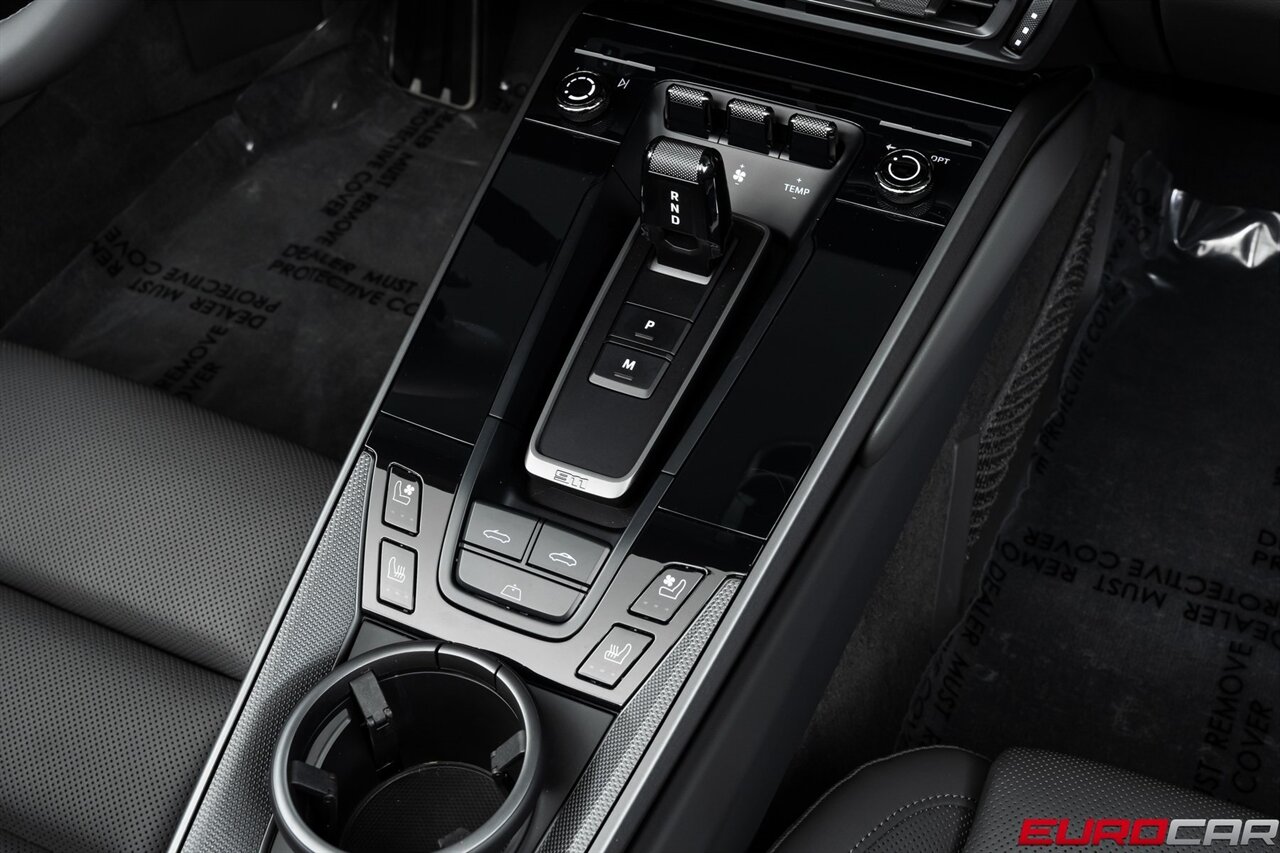 2021 Porsche 911 Carrera S *PREMIUM PACKAGE * SPORT PACKAGE* - Photo 34 - Costa Mesa, CA 92626