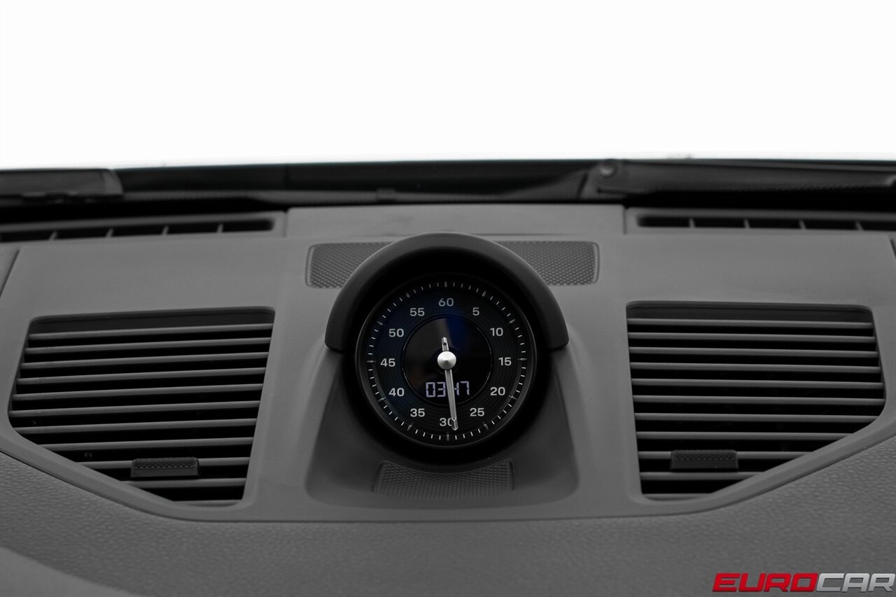 2021 Porsche 911 Carrera S *PREMIUM PACKAGE * SPORT PACKAGE* - Photo 31 - Costa Mesa, CA 92626