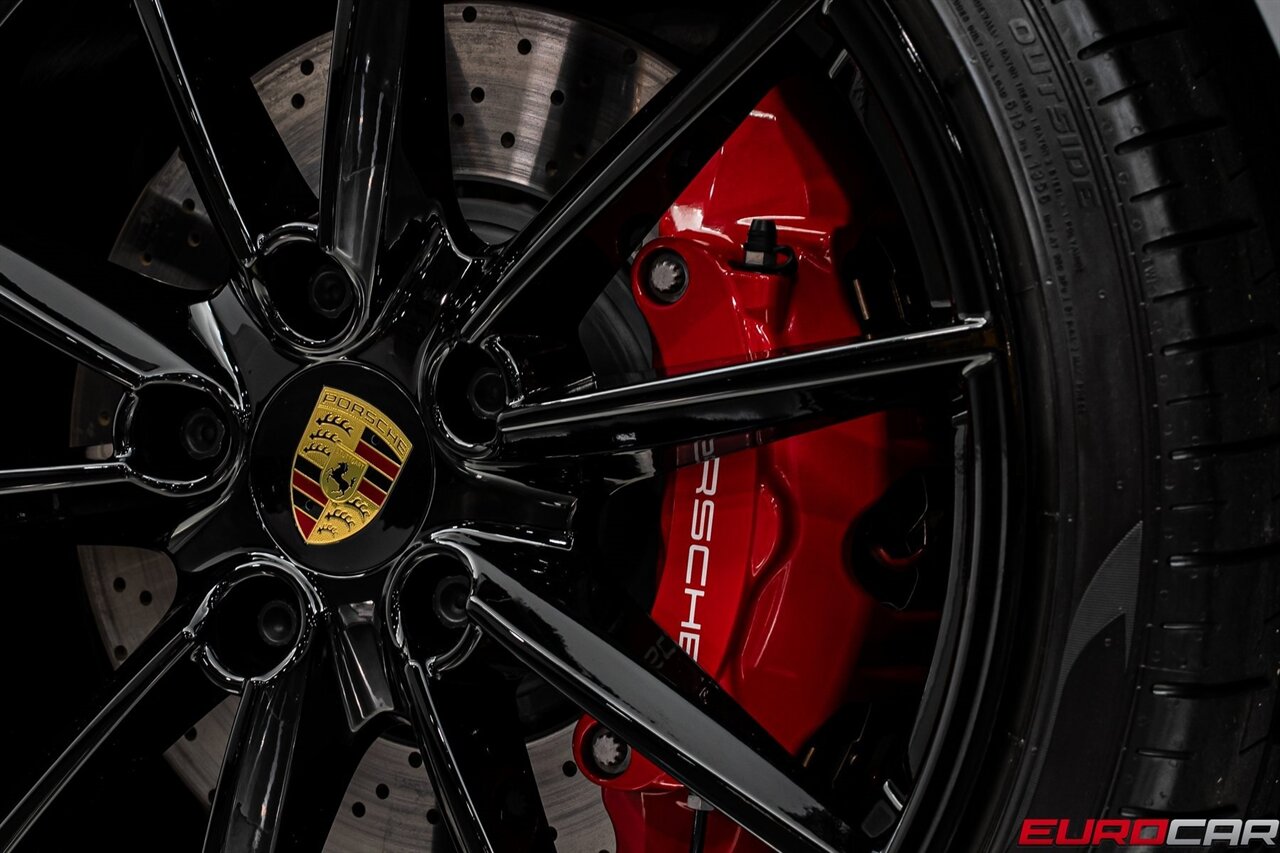 2021 Porsche 911 Carrera S *PREMIUM PACKAGE * SPORT PACKAGE* - Photo 25 - Costa Mesa, CA 92626