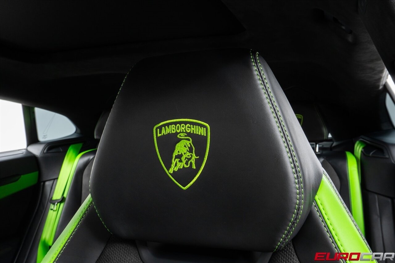 2024 Lamborghini Urus S *CARBON FIBER INTERIOR * HUGE OPTION LIST* - Photo 41 - Costa Mesa, CA 92626