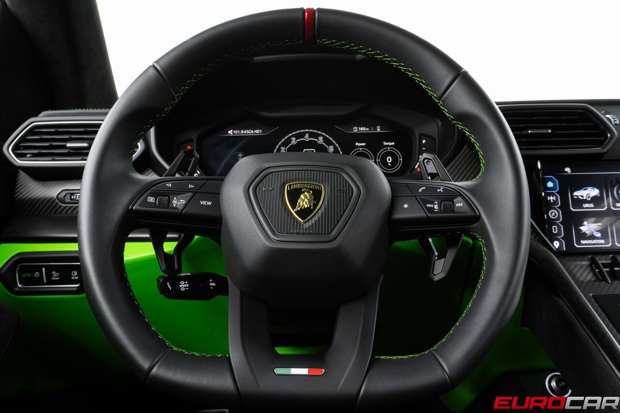 2024 Lamborghini Urus S *CARBON FIBER INTERIOR * HUGE OPTION LIST* - Photo 27 - Costa Mesa, CA 92626