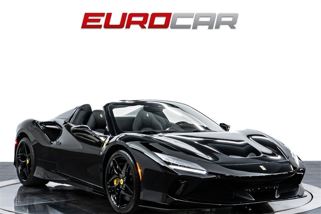 2021 Ferrari F8 Spider  *SUSPENSION LIFTER * FULL ELECTRIC SEATS * CARBON STEERING WHEEL* - Photo 9 - Costa Mesa, CA 92626