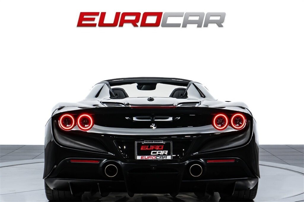 2021 Ferrari F8 Spider  *SUSPENSION LIFTER * FULL ELECTRIC SEATS * CARBON STEERING WHEEL* - Photo 5 - Costa Mesa, CA 92626