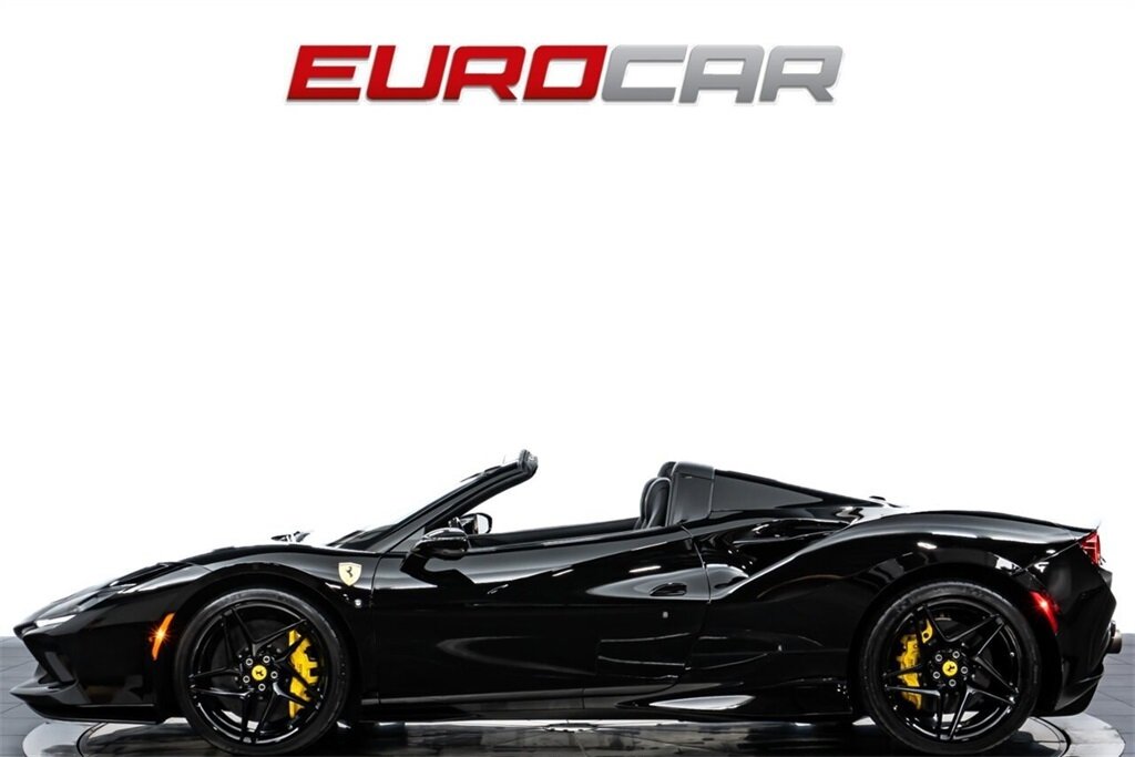 2021 Ferrari F8 Spider  *SUSPENSION LIFTER * FULL ELECTRIC SEATS * CARBON STEERING WHEEL* - Photo 2 - Costa Mesa, CA 92626
