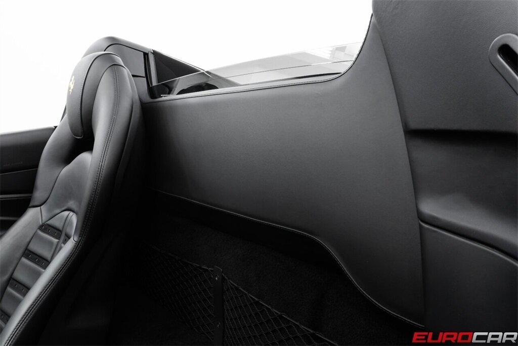 2021 Ferrari F8 Spider  *SUSPENSION LIFTER * FULL ELECTRIC SEATS * CARBON STEERING WHEEL* - Photo 46 - Costa Mesa, CA 92626