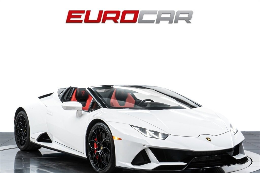 2020 Lamborghini Huracan EVO Spyder  *LESS THAN 10,000 MILES * BEAUTIFUL SPEC* AWD * - Photo 9 - Costa Mesa, CA 92626
