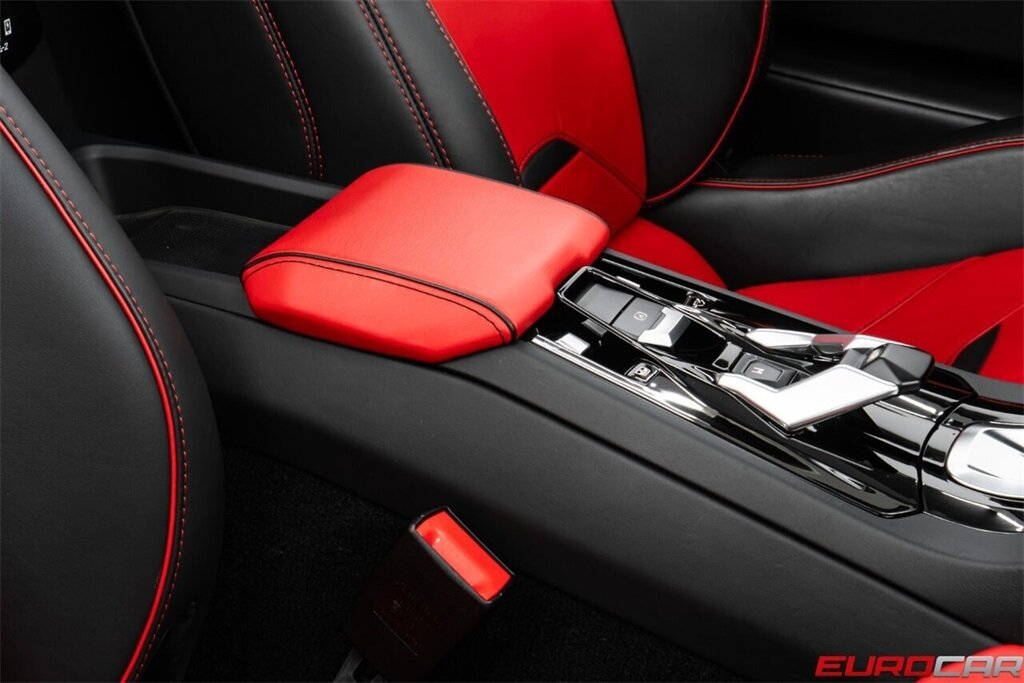 2020 Lamborghini Huracan EVO Spyder  *LESS THAN 10,000 MILES * BEAUTIFUL SPEC* AWD * - Photo 36 - Costa Mesa, CA 92626