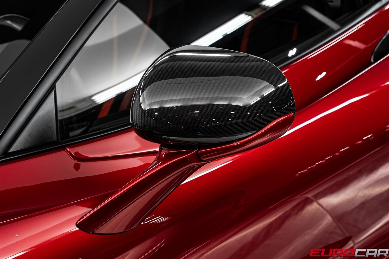 2018 McLaren 720S *PERFORMANCE PACKAGE * SPORT EXHAUST*   - Photo 17 - Costa Mesa, CA 92626