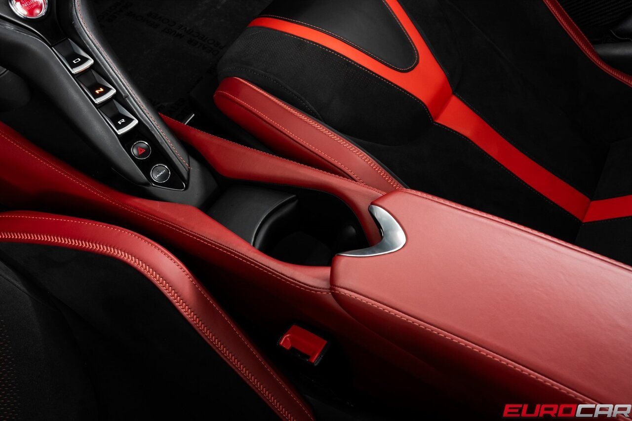 2018 McLaren 720S *PERFORMANCE PACKAGE * SPORT EXHAUST*   - Photo 34 - Costa Mesa, CA 92626