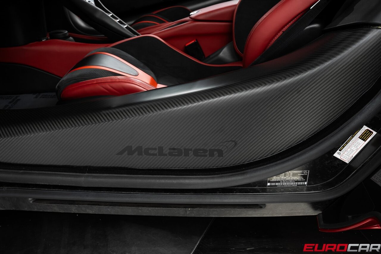 2018 McLaren 720S *PERFORMANCE PACKAGE * SPORT EXHAUST*   - Photo 45 - Costa Mesa, CA 92626