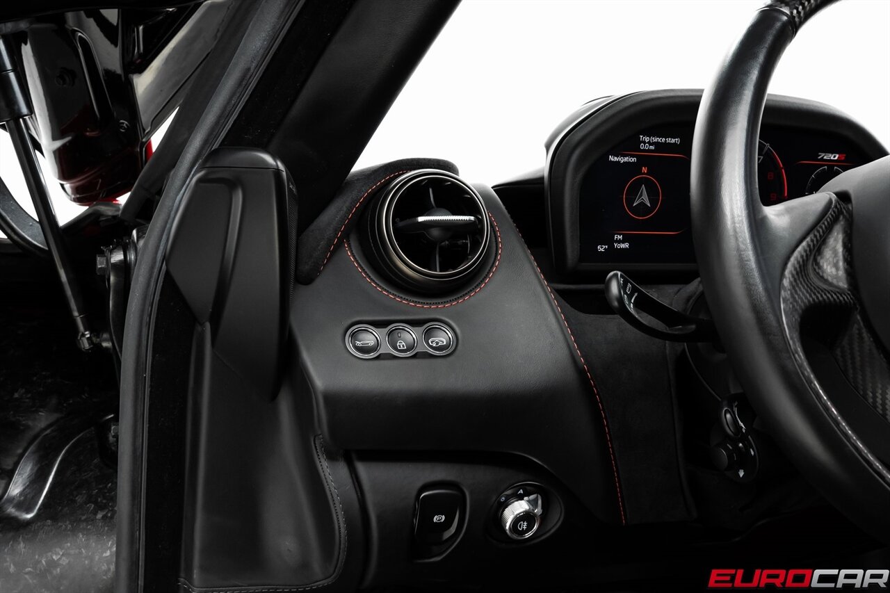 2018 McLaren 720S *PERFORMANCE PACKAGE * SPORT EXHAUST*   - Photo 30 - Costa Mesa, CA 92626