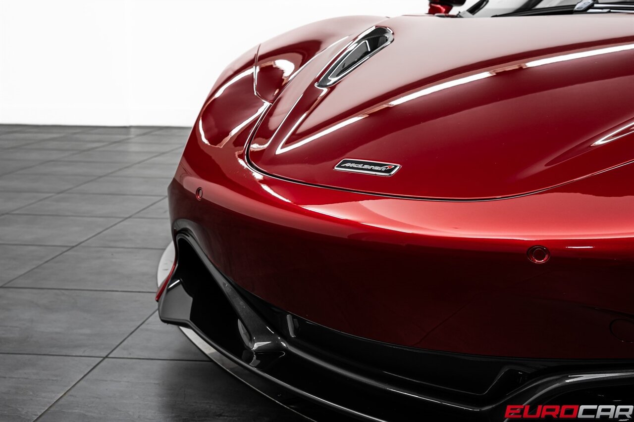 2018 McLaren 720S *PERFORMANCE PACKAGE * SPORT EXHAUST*   - Photo 14 - Costa Mesa, CA 92626