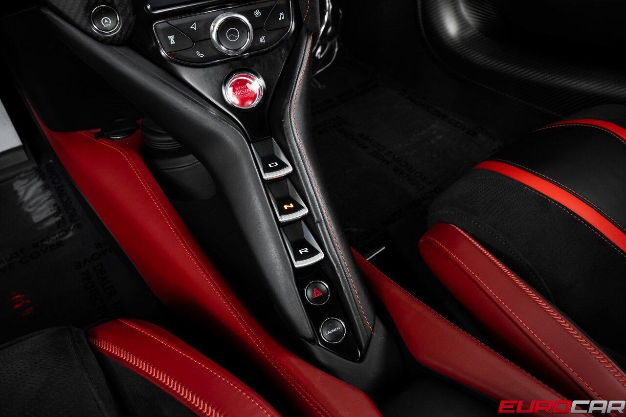 2018 McLaren 720S *PERFORMANCE PACKAGE * SPORT EXHAUST*   - Photo 33 - Costa Mesa, CA 92626