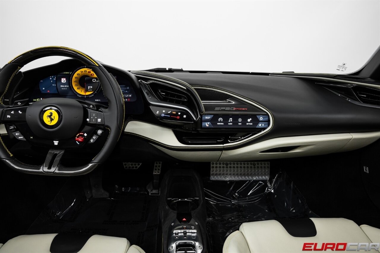 2024 Ferrari SF90 Spider *SUSPENSION LIFTER *STUNNING INTERIOR* CARBON FIBER WHEELS - Photo 30 - Costa Mesa, CA 92626