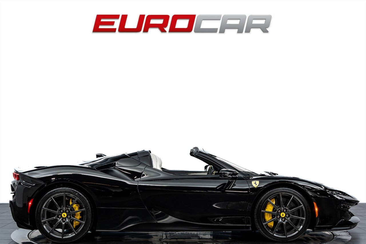 2024 Ferrari SF90 Spider *SUSPENSION LIFTER *STUNNING INTERIOR* CARBON FIBER WHEELS - Photo 7 - Costa Mesa, CA 92626