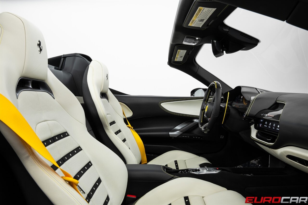 2024 Ferrari SF90 Spider *SUSPENSION LIFTER *STUNNING INTERIOR* CARBON FIBER WHEELS - Photo 43 - Costa Mesa, CA 92626