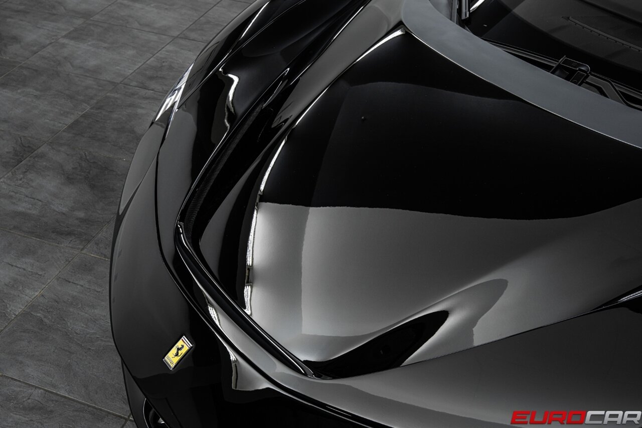 2024 Ferrari SF90 Spider *SUSPENSION LIFTER *STUNNING INTERIOR* CARBON FIBER WHEELS - Photo 11 - Costa Mesa, CA 92626