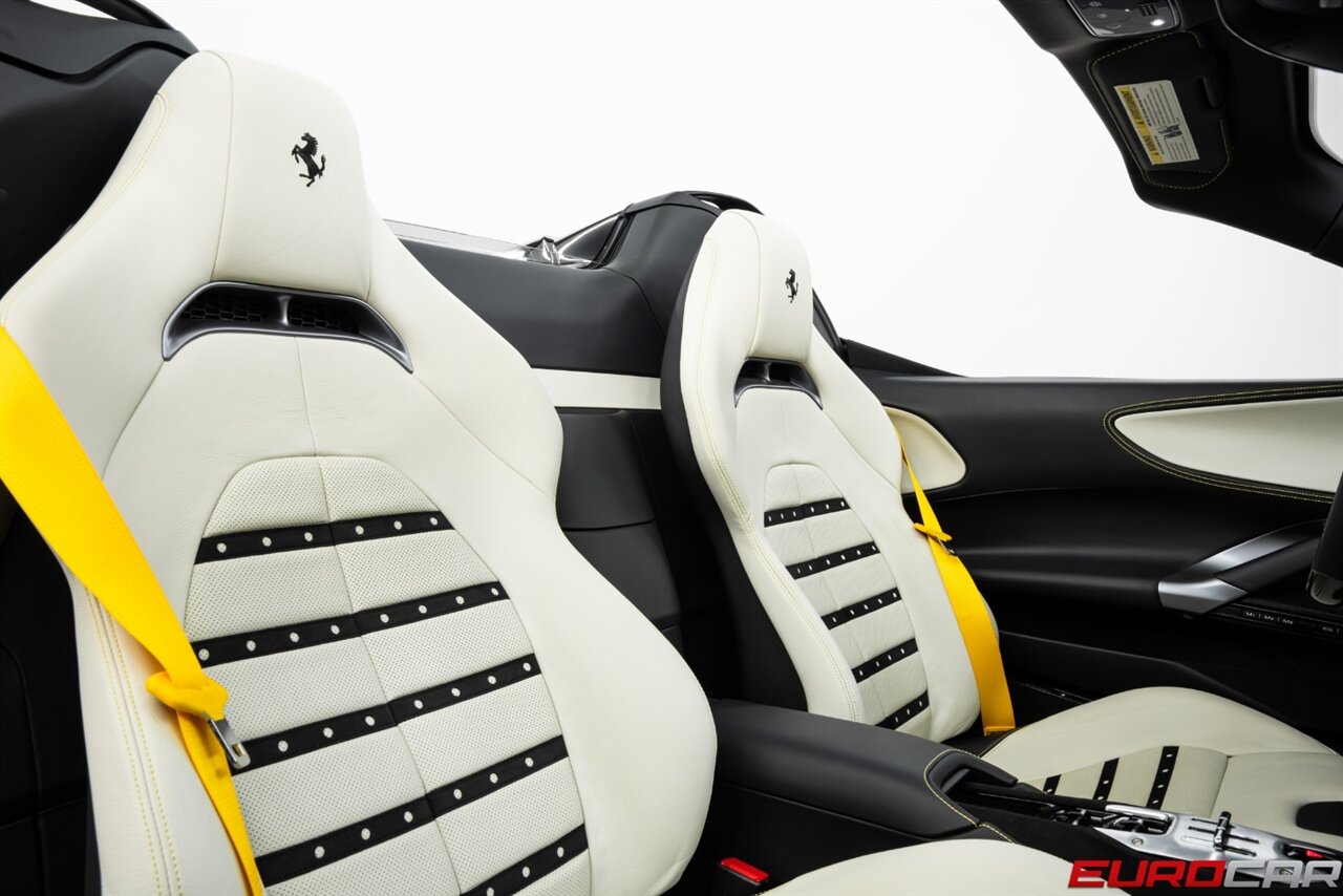 2024 Ferrari SF90 Spider *SUSPENSION LIFTER *STUNNING INTERIOR* CARBON FIBER WHEELS - Photo 44 - Costa Mesa, CA 92626