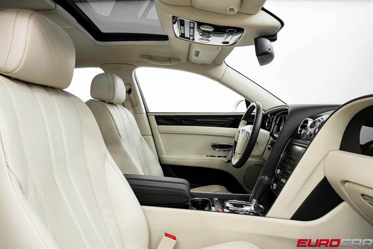 2015 Bentley Flying Spur V8 photo 32