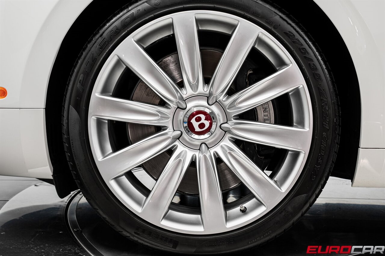 2015 Bentley Flying Spur V8 photo 18