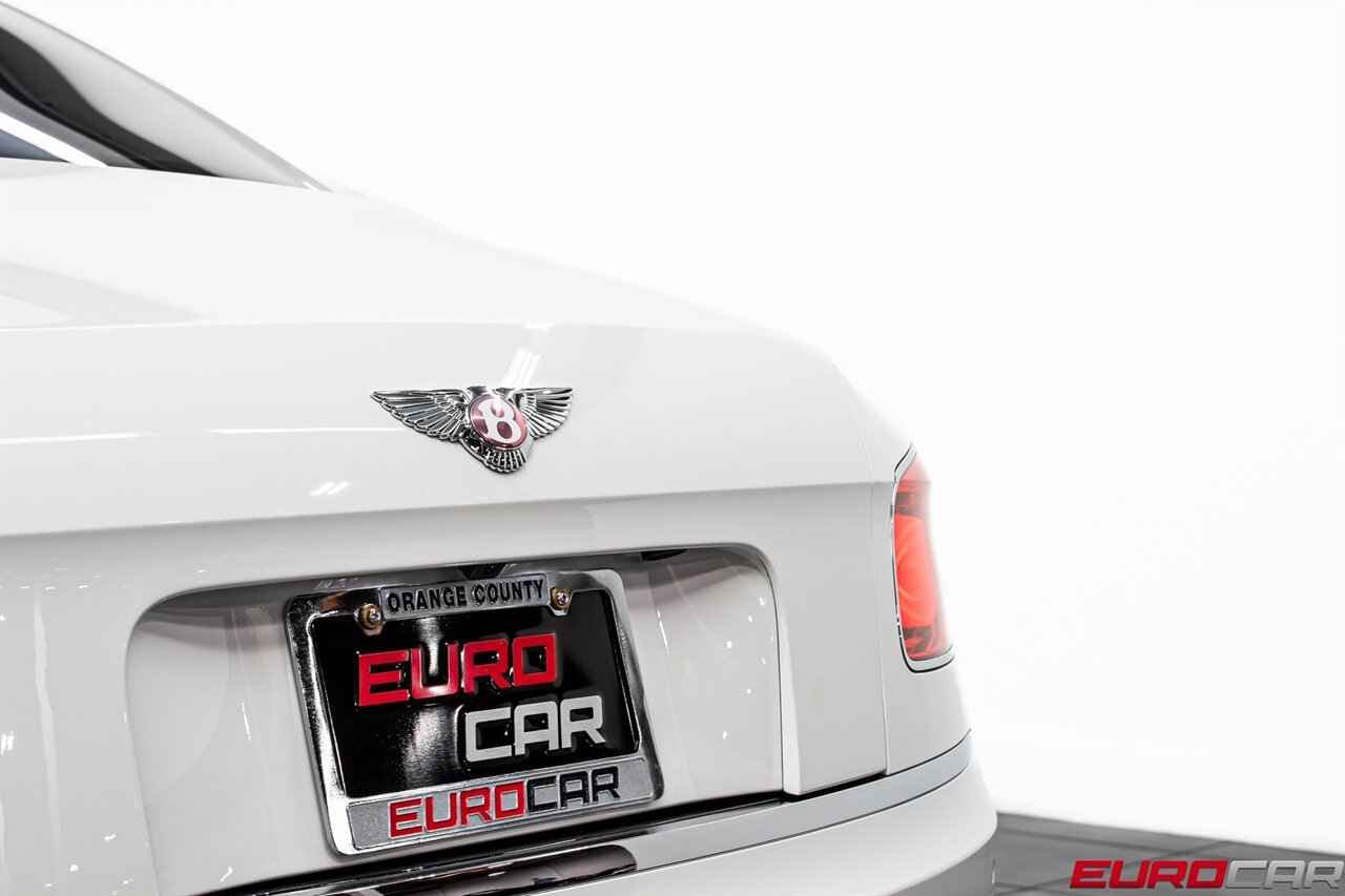 2015 Bentley Flying Spur V8 photo 17
