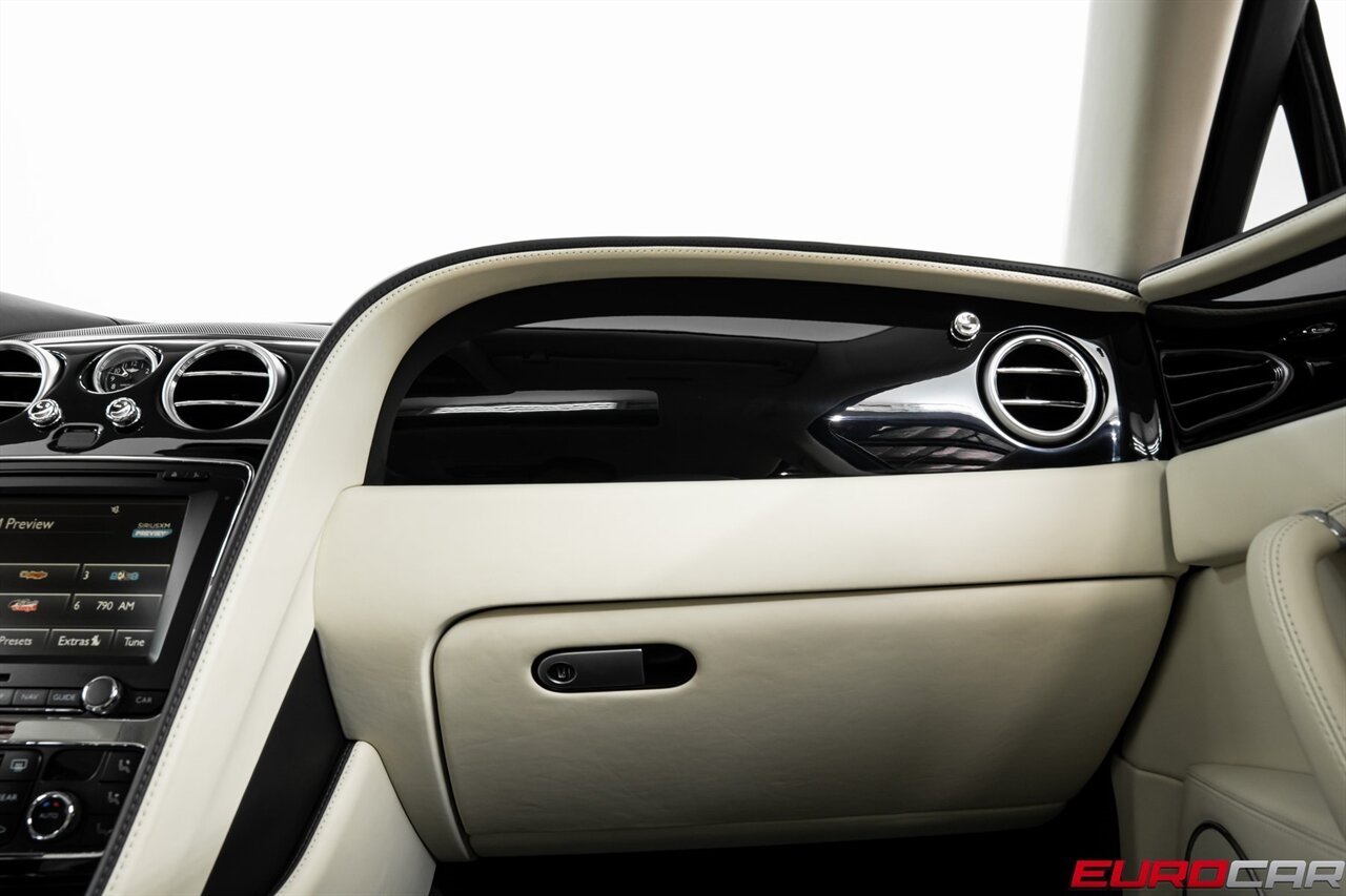 2015 Bentley Flying Spur V8 photo 29