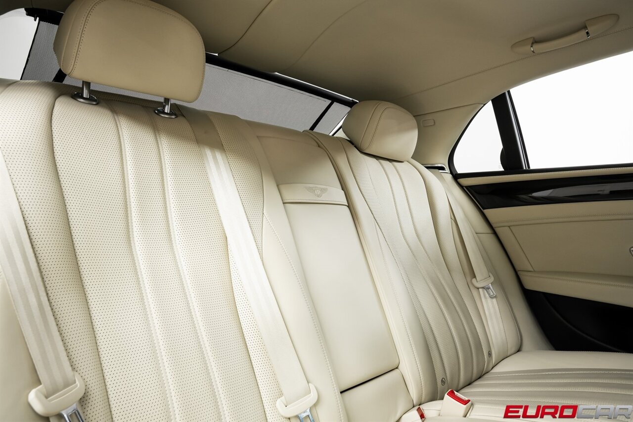 2015 Bentley Flying Spur V8 photo 35