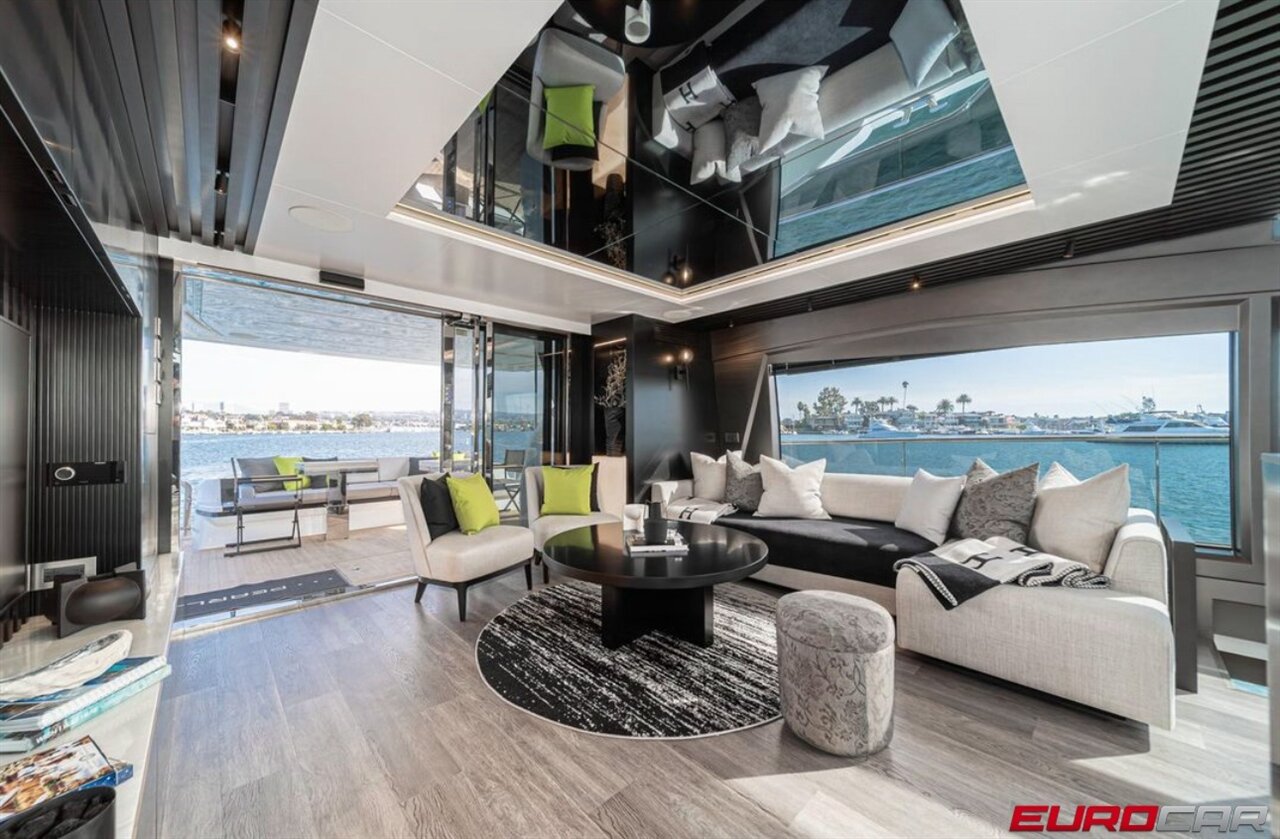 2024 PEARL 72 *IMMACULATE CUSTOM BUILT YACHT* - Photo 17 - Costa Mesa, CA 92626