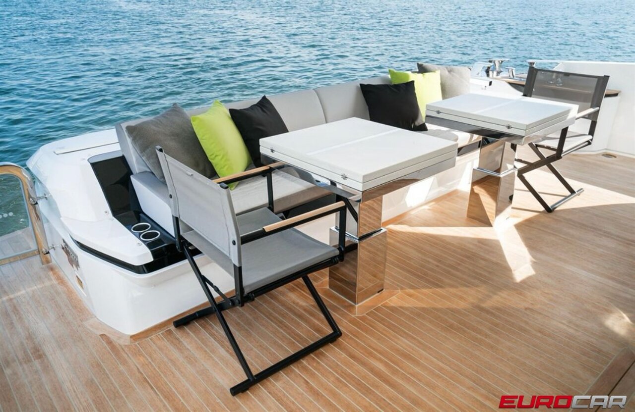 2024 PEARL 72 *IMMACULATE CUSTOM BUILT YACHT* - Photo 15 - Costa Mesa, CA 92626