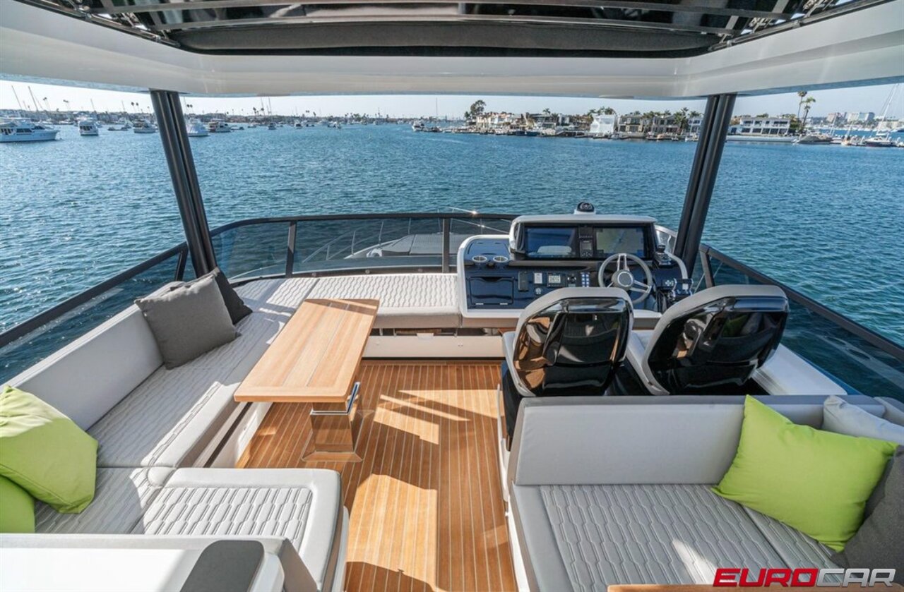 2024 PEARL 72 *IMMACULATE CUSTOM BUILT YACHT* - Photo 11 - Costa Mesa, CA 92626