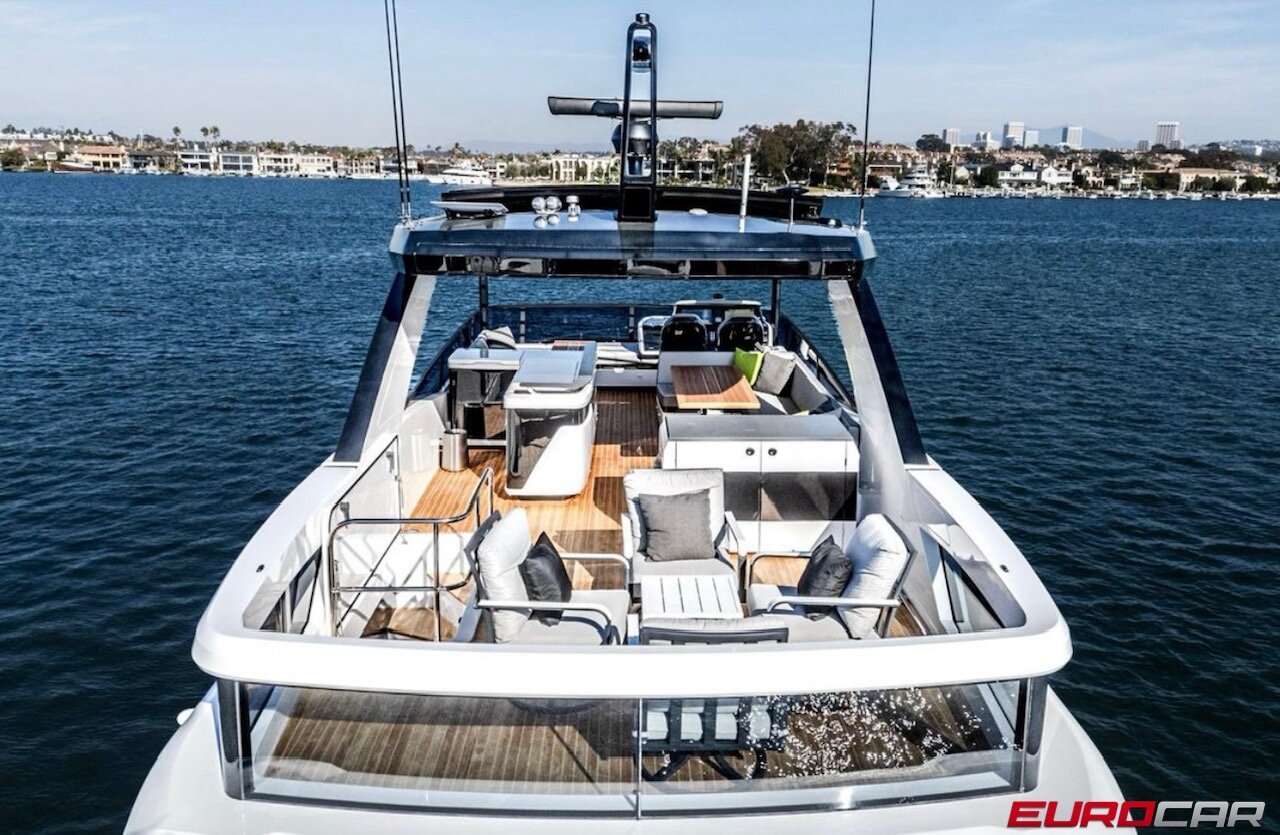 2024 PEARL 72 *IMMACULATE CUSTOM BUILT YACHT* - Photo 8 - Costa Mesa, CA 92626
