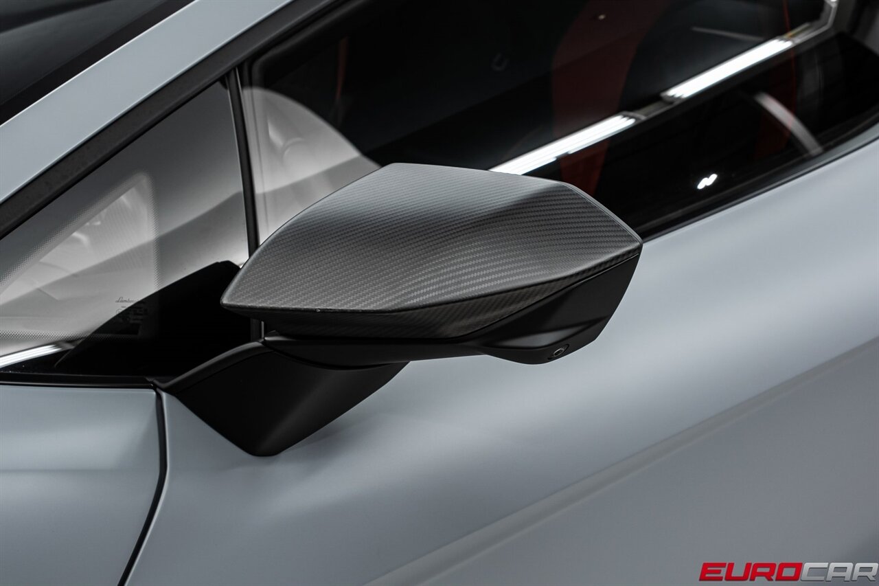 2024 Lamborghini Revuelto *HUGE CARBON OPTIONS * FACTORY MATTE PAINT* - Photo 17 - Costa Mesa, CA 92626