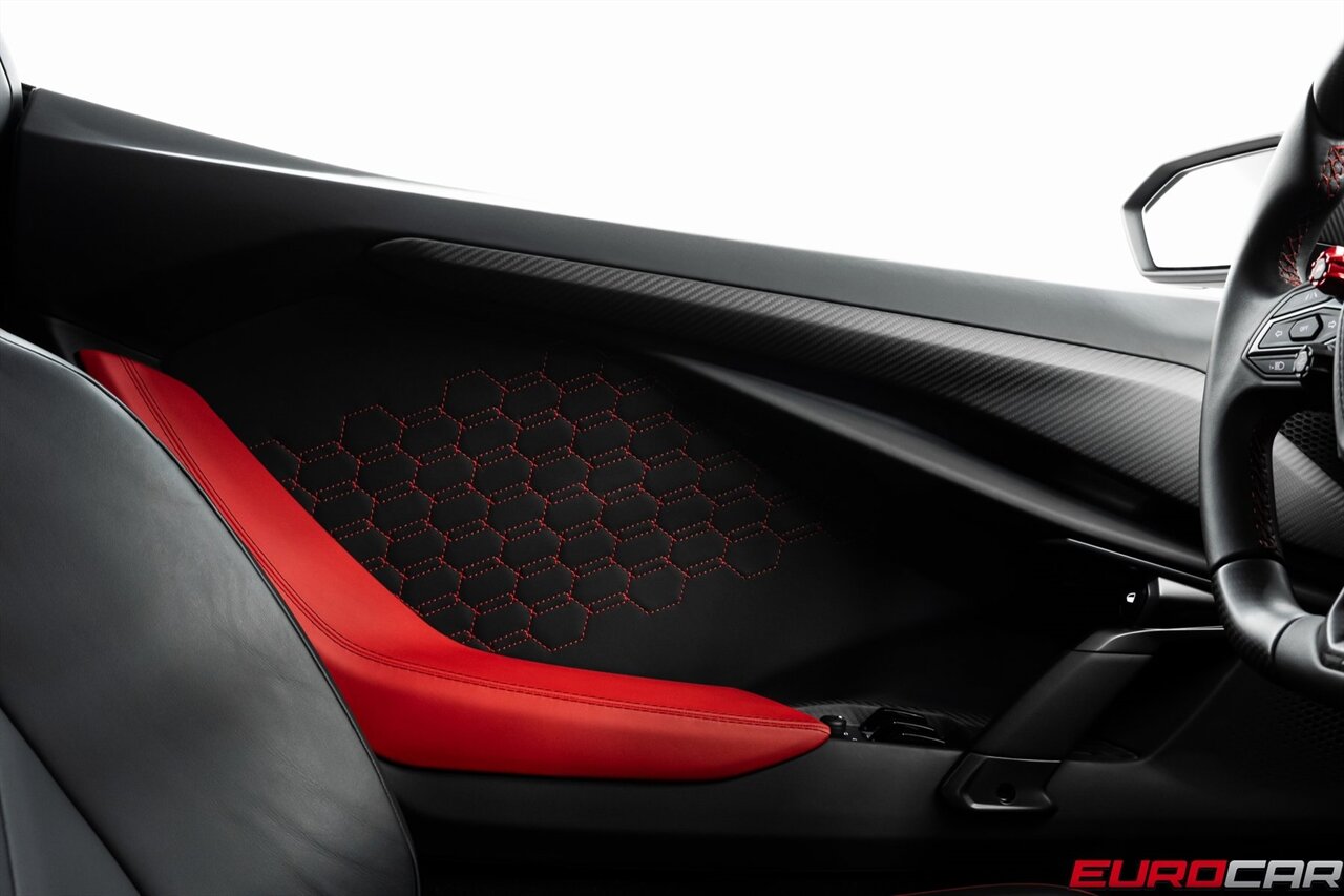 2024 Lamborghini Revuelto *HUGE CARBON OPTIONS * FACTORY MATTE PAINT* - Photo 34 - Costa Mesa, CA 92626