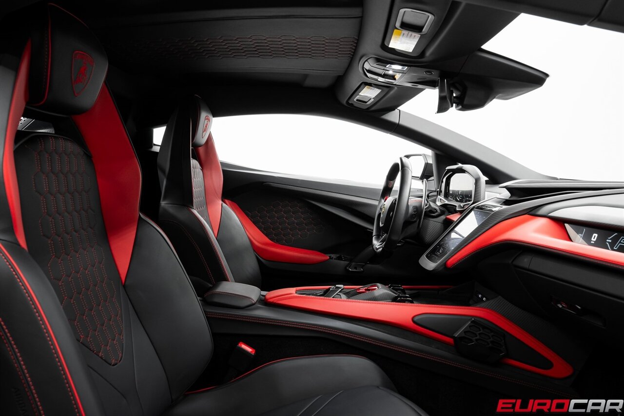 2024 Lamborghini Revuelto *HUGE CARBON OPTIONS * FACTORY MATTE PAINT* - Photo 48 - Costa Mesa, CA 92626
