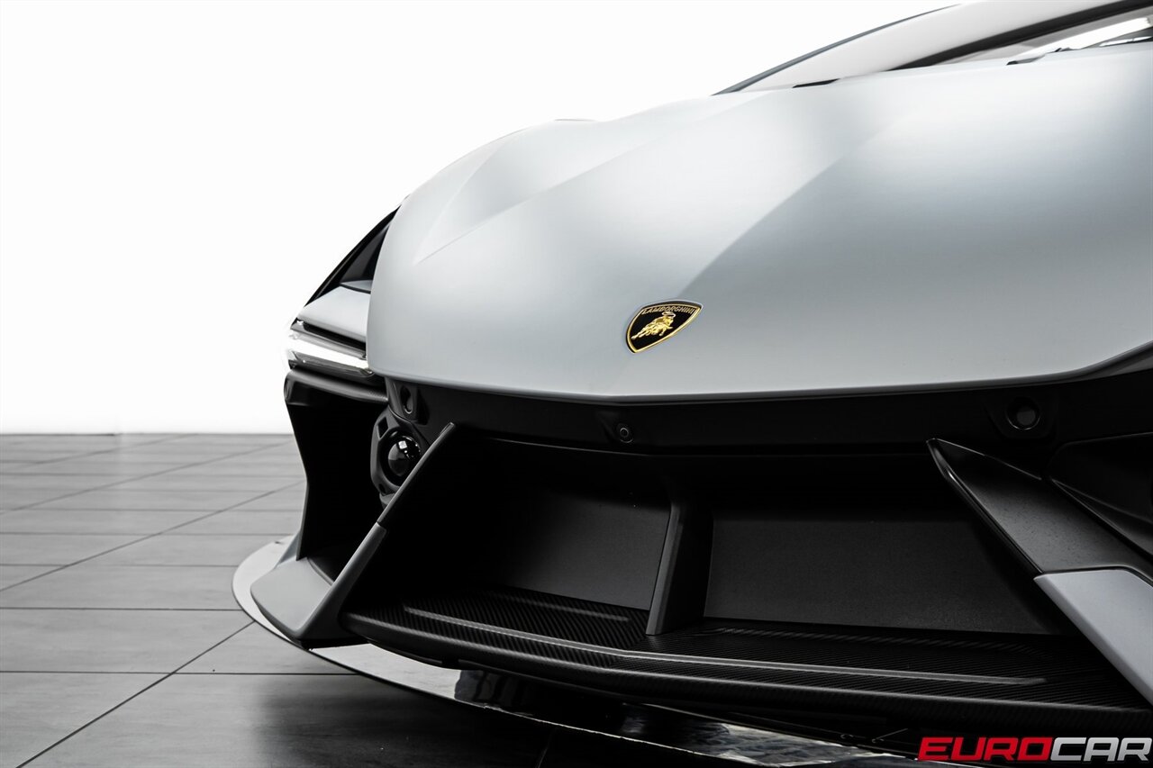 2024 Lamborghini Revuelto *HUGE CARBON OPTIONS * FACTORY MATTE PAINT* - Photo 15 - Costa Mesa, CA 92626