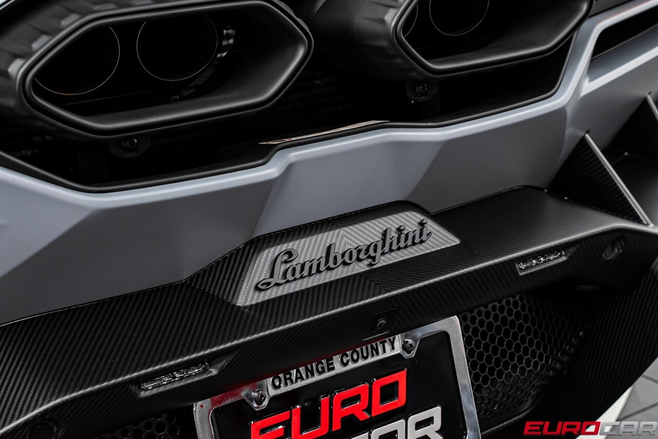 2024 Lamborghini Revuelto *HUGE CARBON OPTIONS * FACTORY MATTE PAINT* - Photo 29 - Costa Mesa, CA 92626
