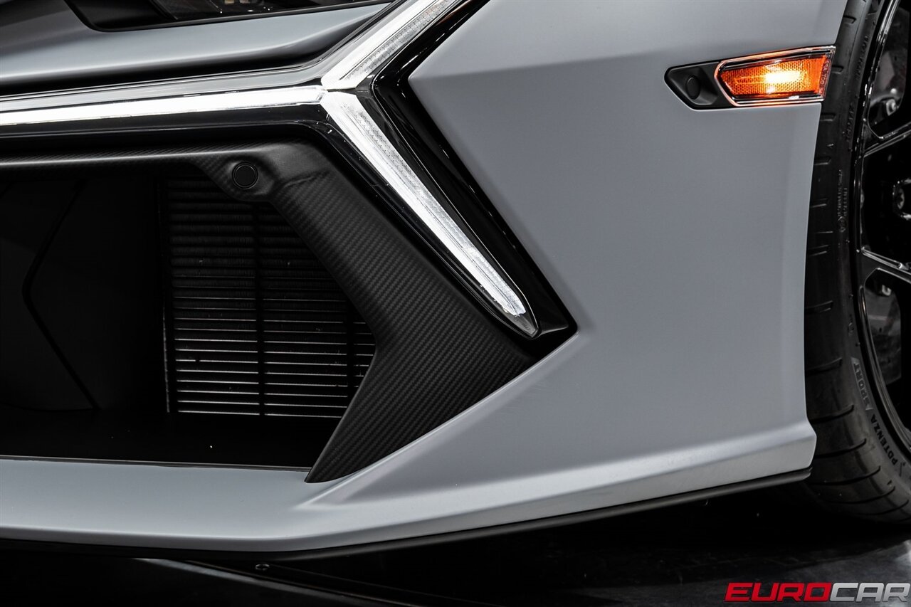 2024 Lamborghini Revuelto *HUGE CARBON OPTIONS * FACTORY MATTE PAINT* - Photo 14 - Costa Mesa, CA 92626
