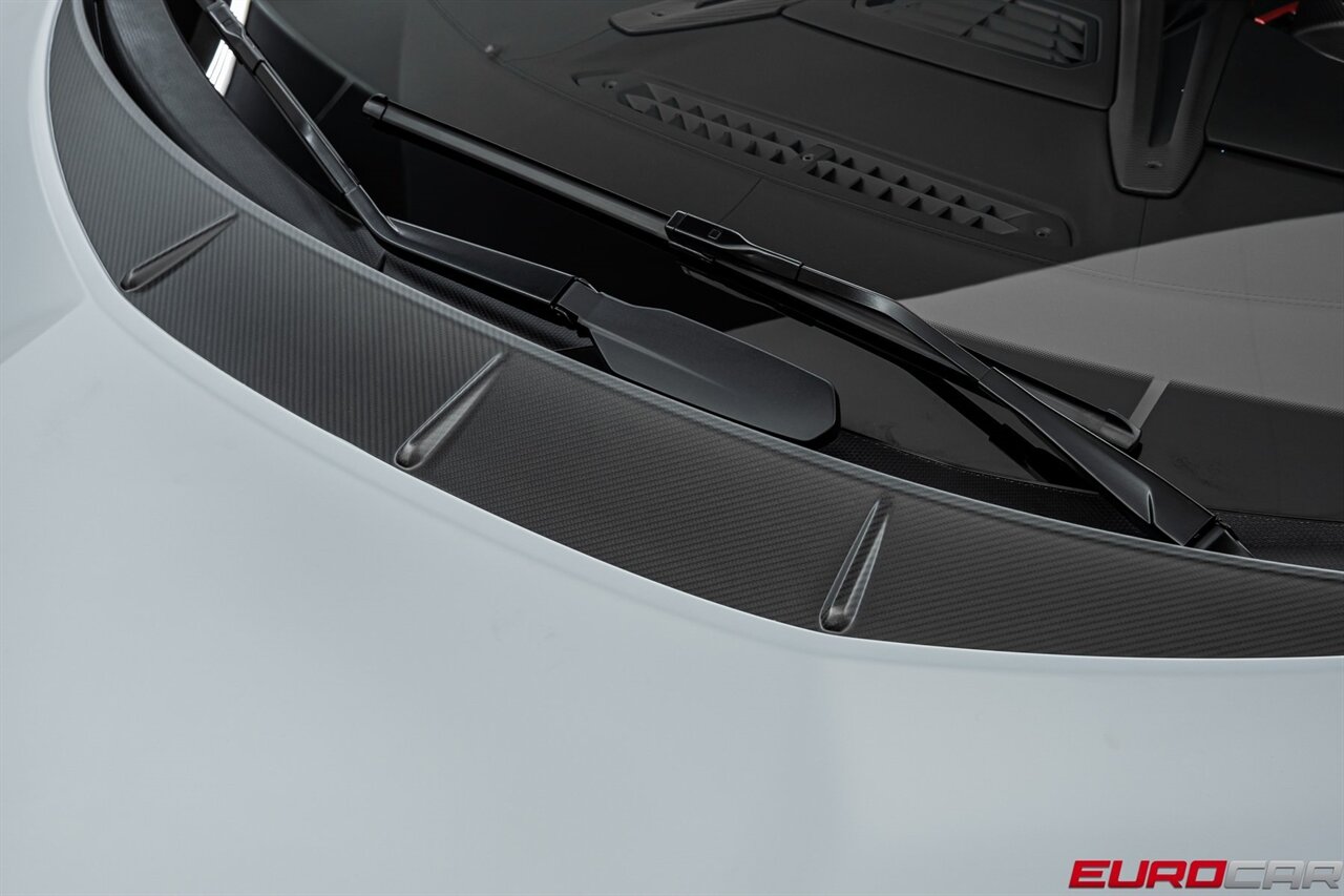 2024 Lamborghini Revuelto *HUGE CARBON OPTIONS * FACTORY MATTE PAINT* - Photo 11 - Costa Mesa, CA 92626