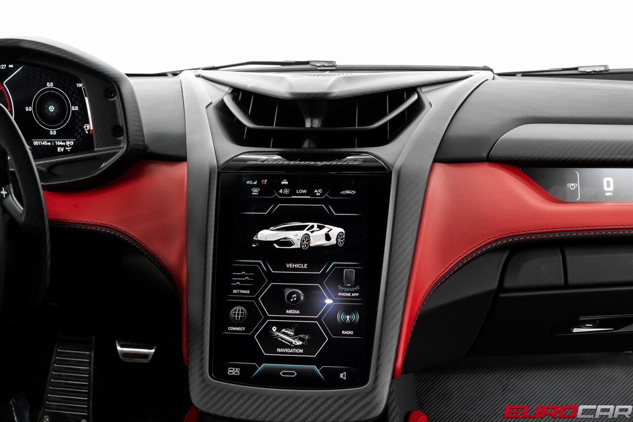 2024 Lamborghini Revuelto *HUGE CARBON OPTIONS * FACTORY MATTE PAINT* - Photo 41 - Costa Mesa, CA 92626